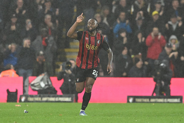 球探爆料:塞梅尼奥爆种引曼联<a href=/zuqiuzhiboba/hotspur/ target=_blank class=infotextkey>热刺</a>争抢,表现已超预期