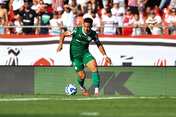 3000万欧转会<a href=/zuqiuzhiboba/barcelona/ target=_blank class=infotextkey>巴萨</a>一年就被卖,20岁罗克回巴甲8场8球正名!